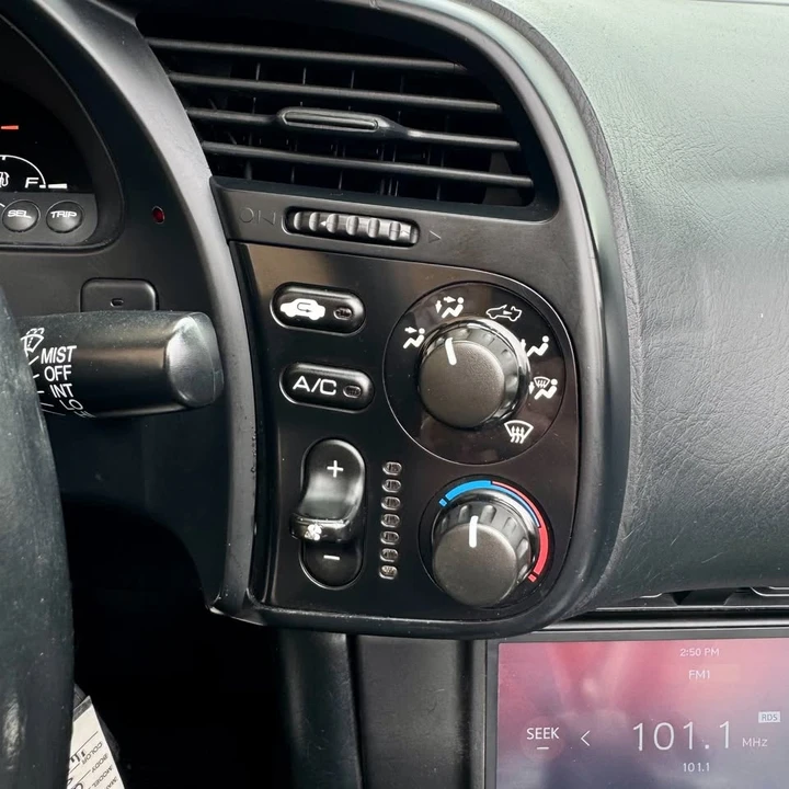 2005 Honda AP2 S2000 - Image 14 of 19