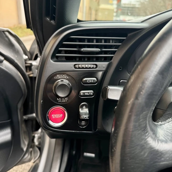2005 Honda AP2 S2000 - Image 13 of 19