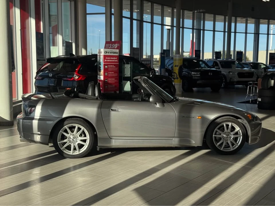 2005 Honda AP2 S2000 - Image 4 of 11