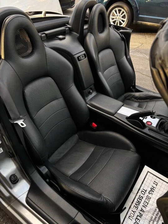 2005 Honda AP2 S2000 - Image 15 of 20