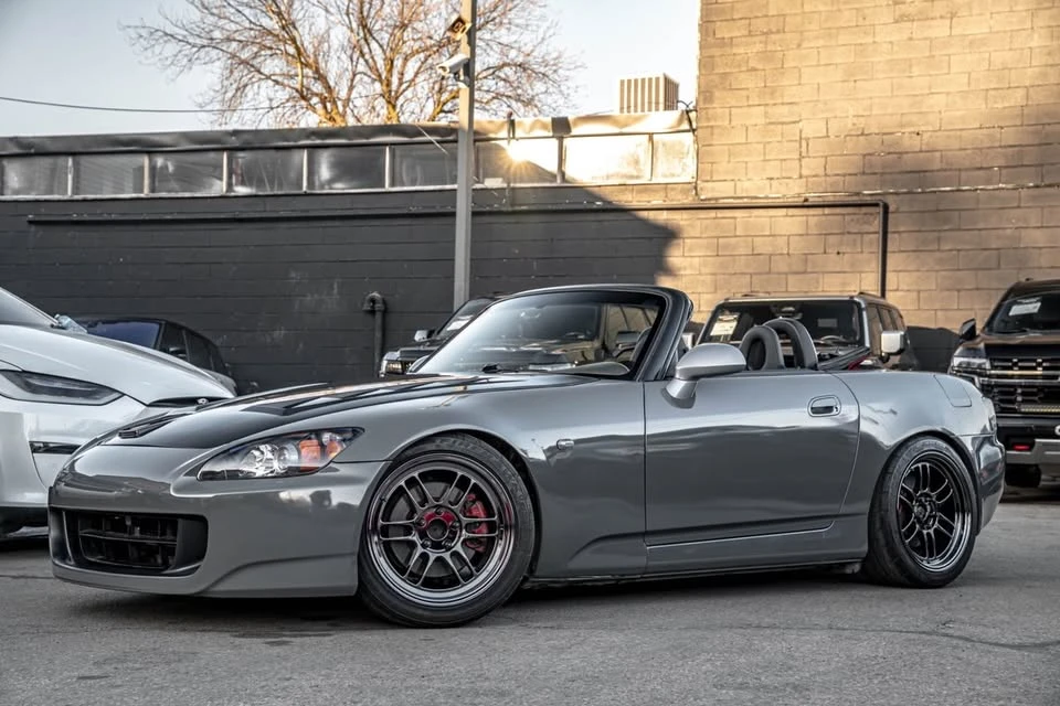 2005 Honda AP2 S2000 - Image 2 of 20
