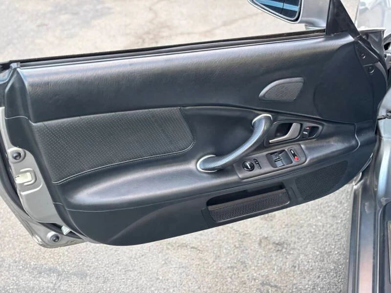 2005 Honda AP2 S2000 - Image 16 of 20