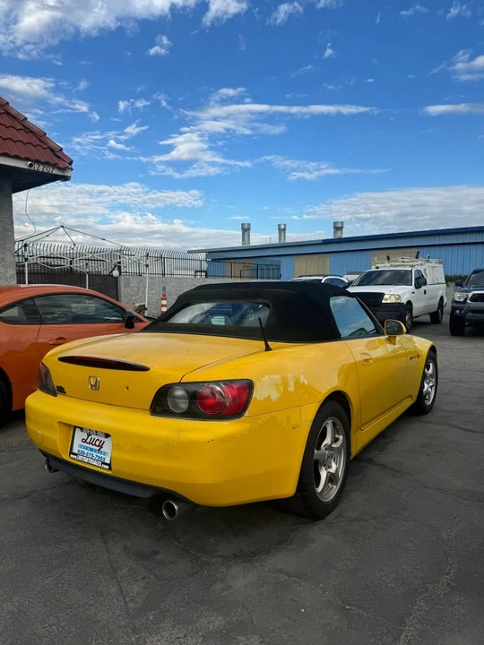 2005 Honda AP2 S2000 - Image 3 of 3