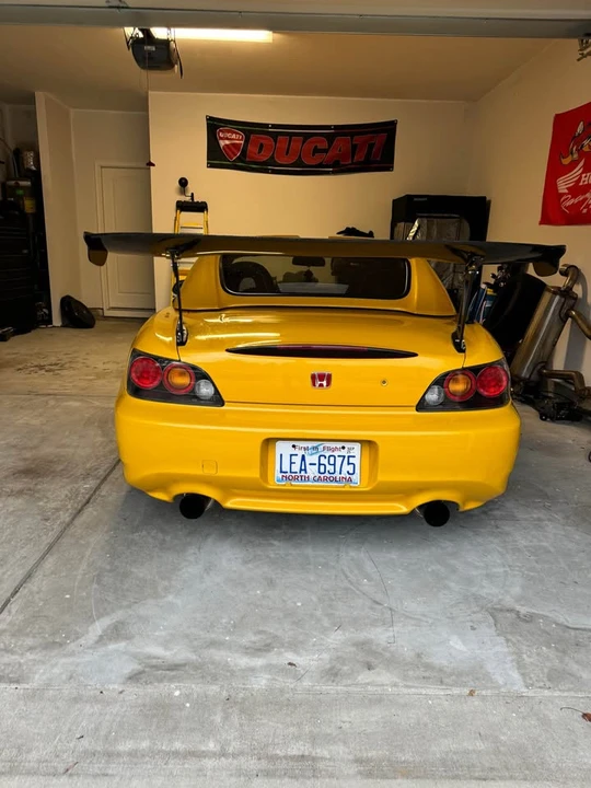 2005 Honda AP2 S2000 - Image 7 of 8