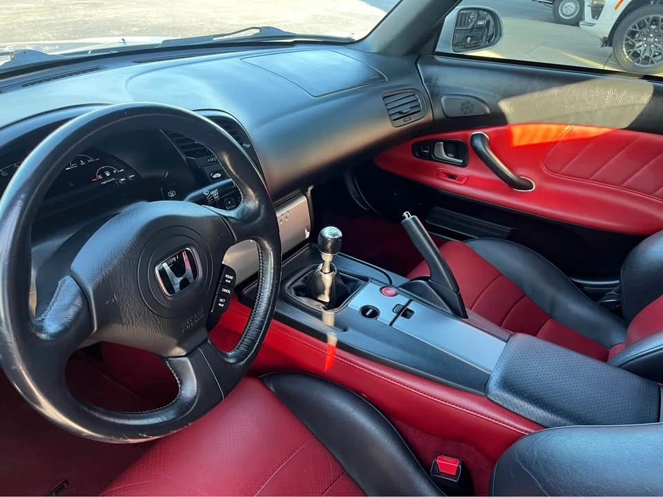 2005 Honda AP2 S2000 - Image 3 of 6