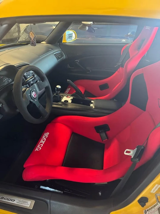 2005 Honda AP2 S2000 - Image 5 of 8