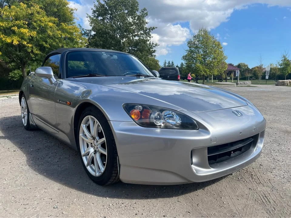 2005 Honda AP2 S2000 - Image 2 of 11