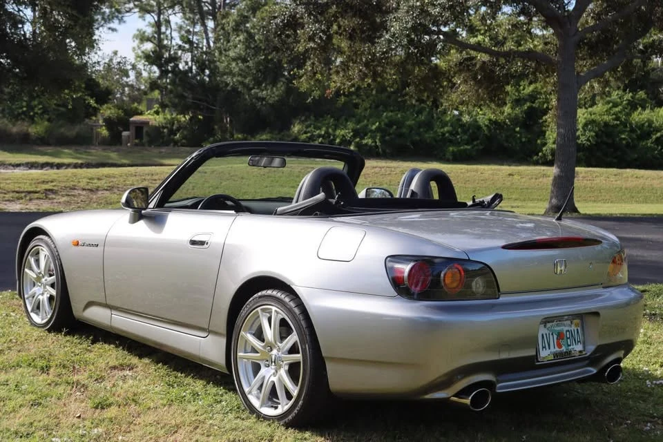 2005 Honda AP2 S2000 - Image 8 of 20