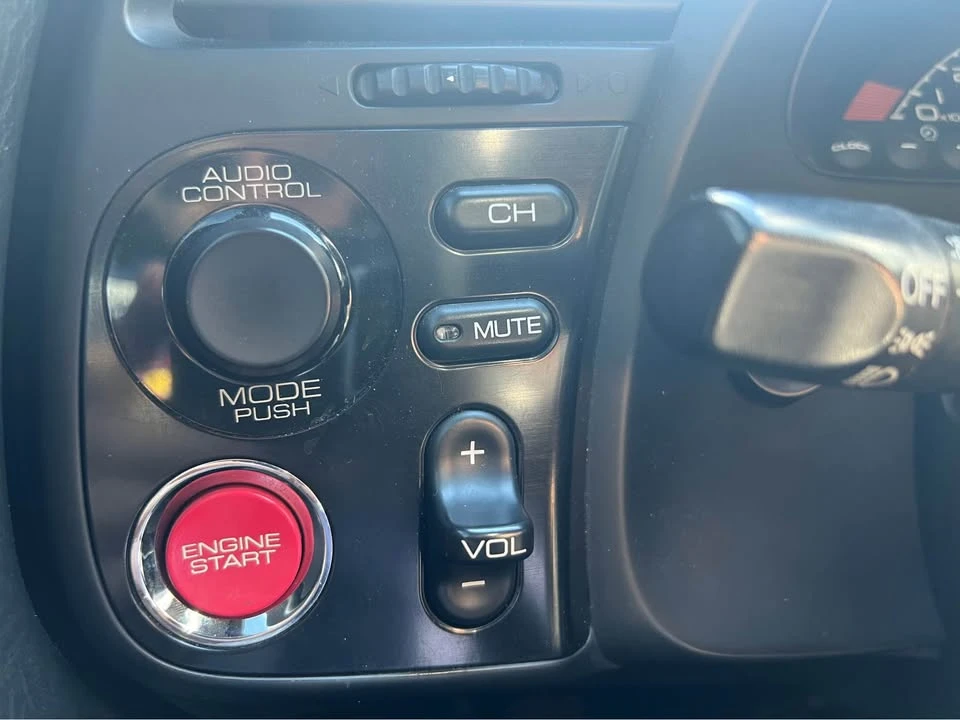 2005 Honda AP2 S2000 - Image 10 of 11