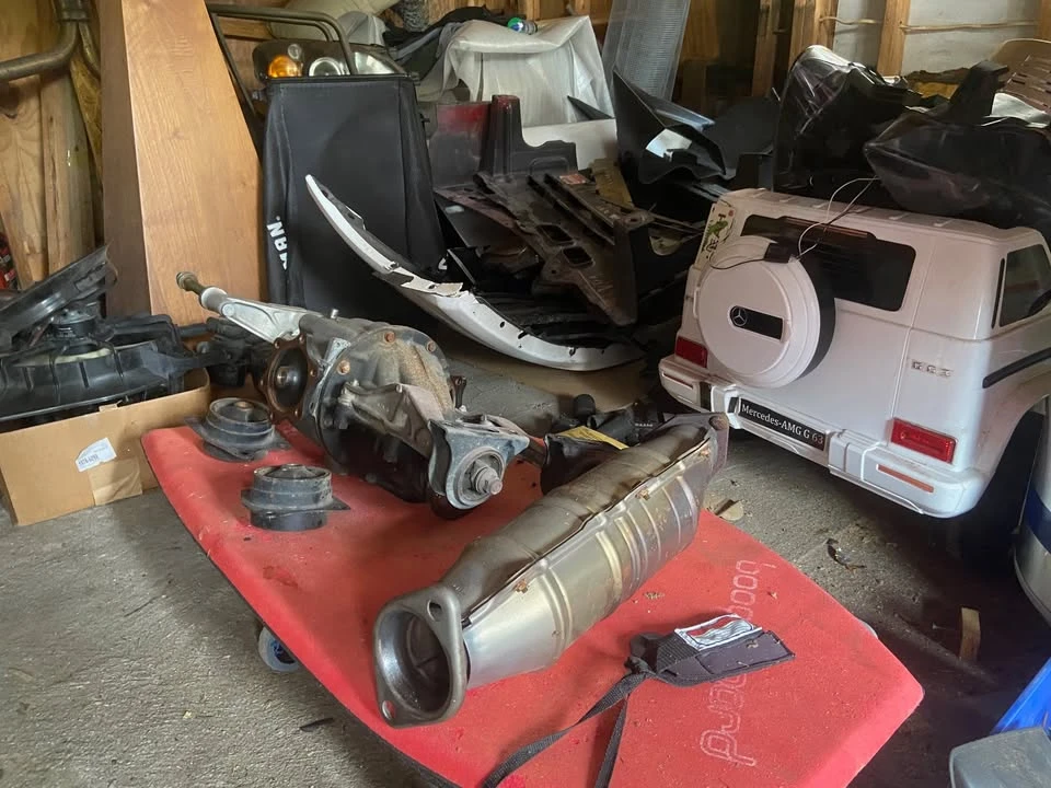 2005 Honda AP2 S2000 - Image 3 of 5