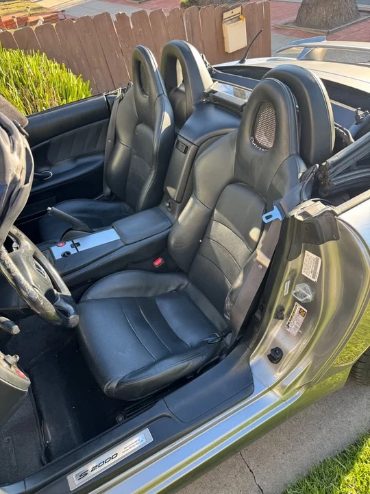 2005 Honda AP2 S2000 - Image 7 of 11