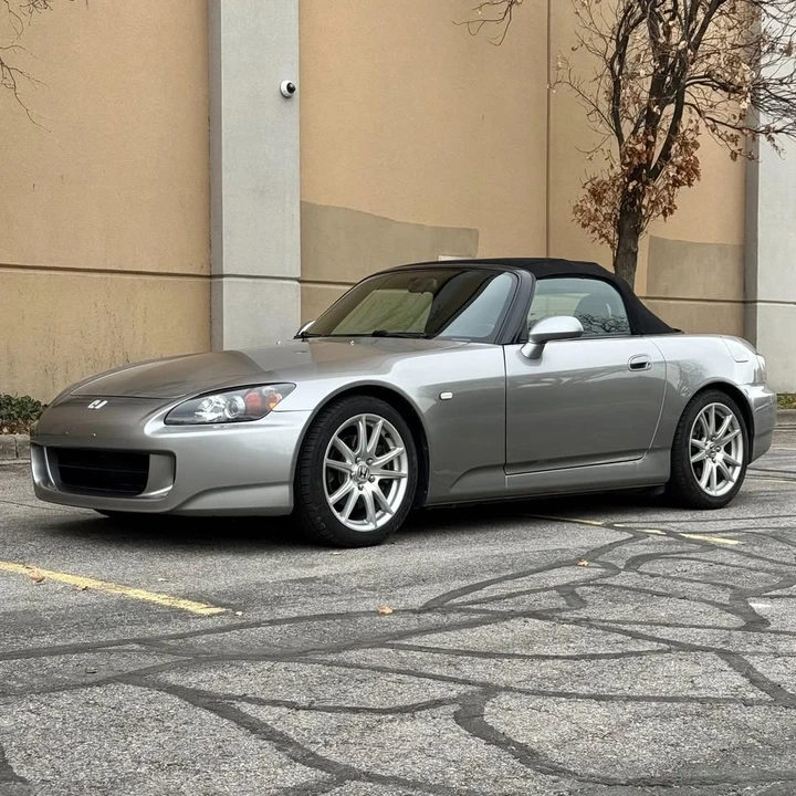 2005 Honda AP2 S2000 - Image 2 of 19