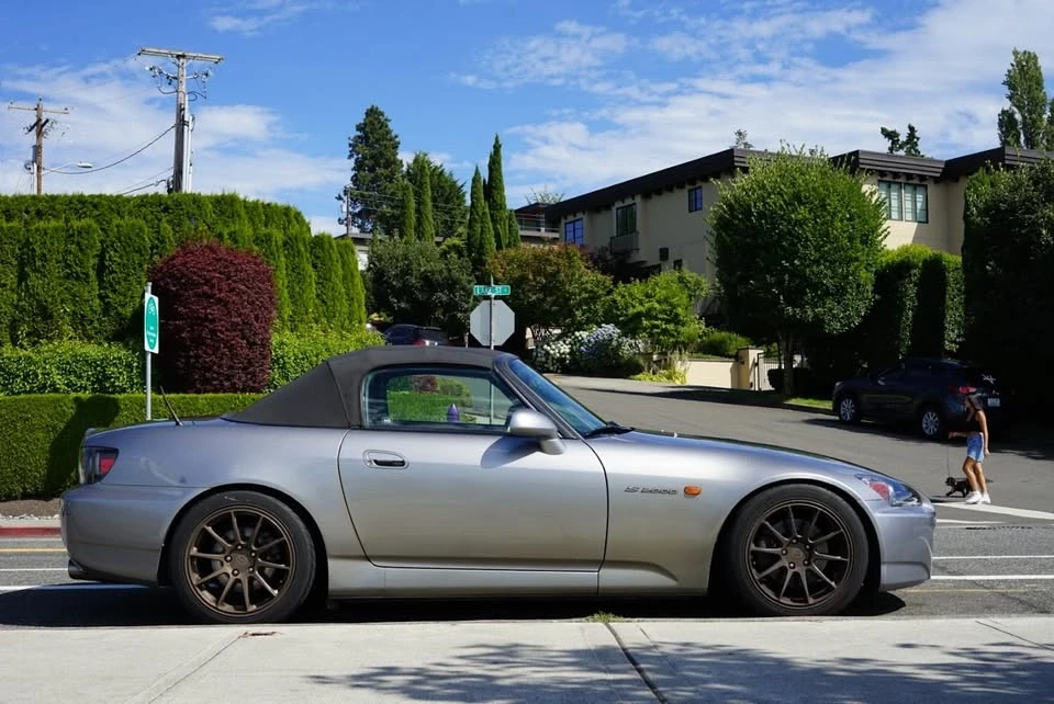 2005 Honda AP2 S2000 - Image 2 of 17