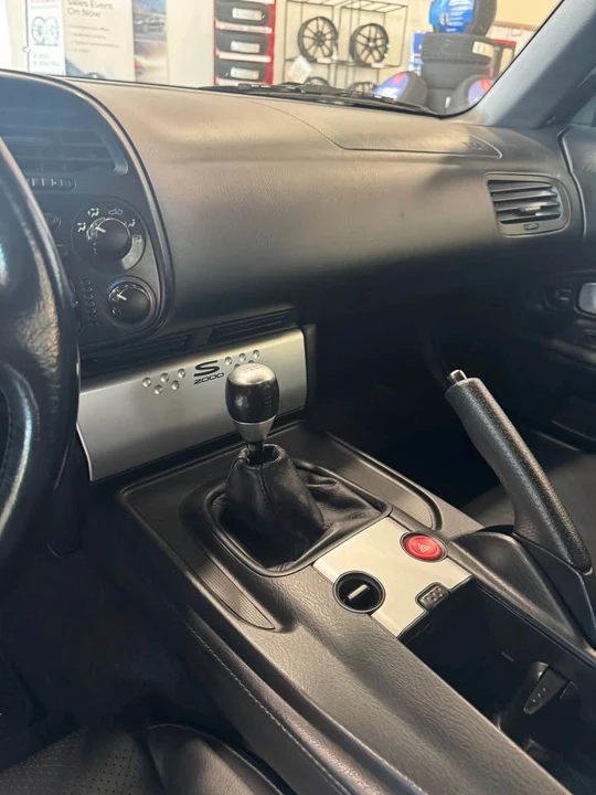 2005 Honda AP2 S2000 - Image 9 of 13