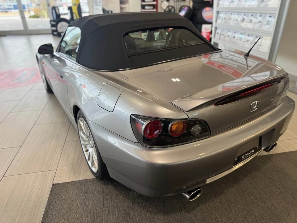 2005 Honda AP2 S2000 - Image 7 of 13