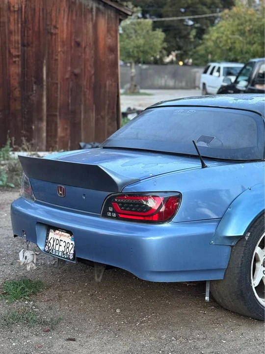 2005 Honda AP2 S2000 - Image 3 of 10