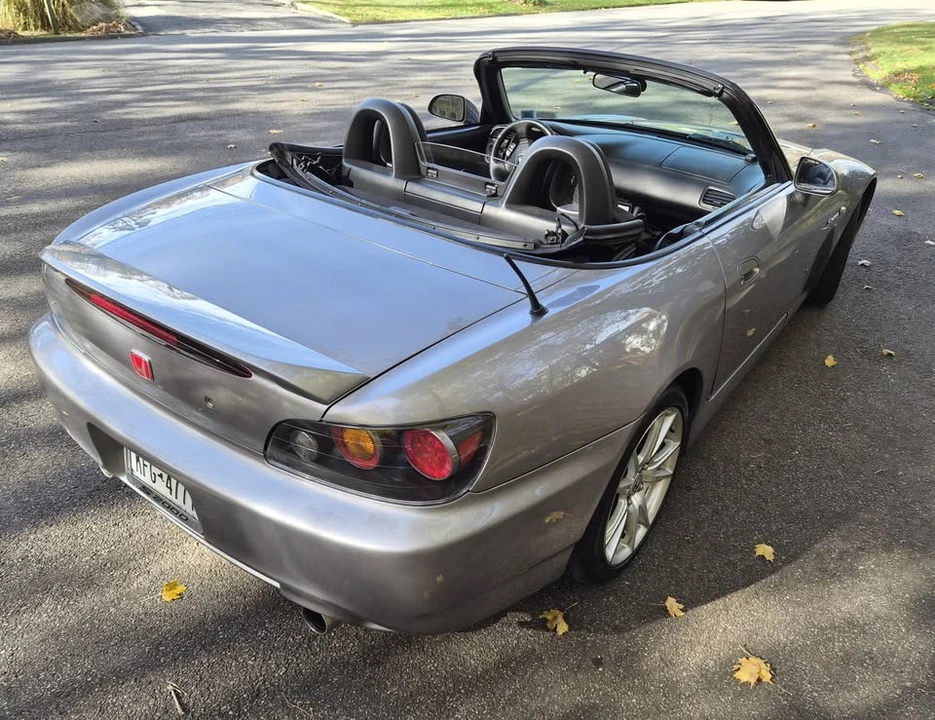 2005 Honda AP2 S2000 - Image 4 of 11