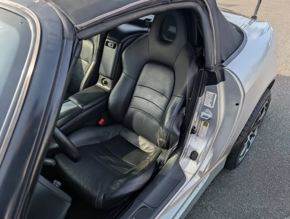 2005 Honda AP2 S2000 - Image 12 of 19