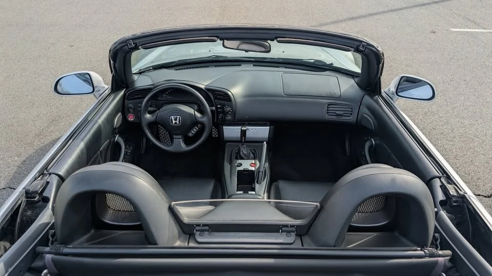 2005 Honda AP2 S2000 - Image 14 of 19