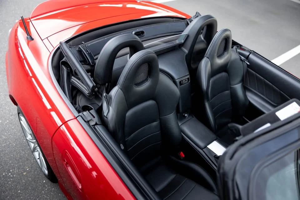 2005 Honda AP2 S2000 - Image 17 of 20