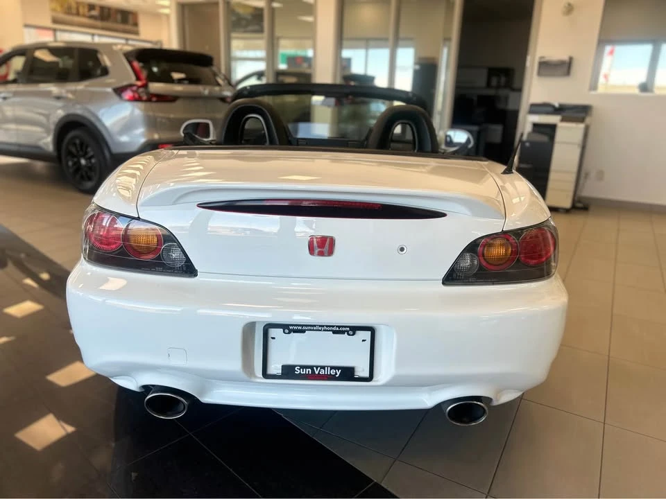 2005 Honda AP2 S2000 - Image 5 of 7