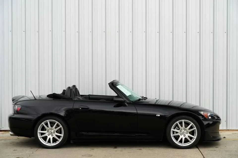 2005 Honda AP2 S2000 - Image 3 of 7