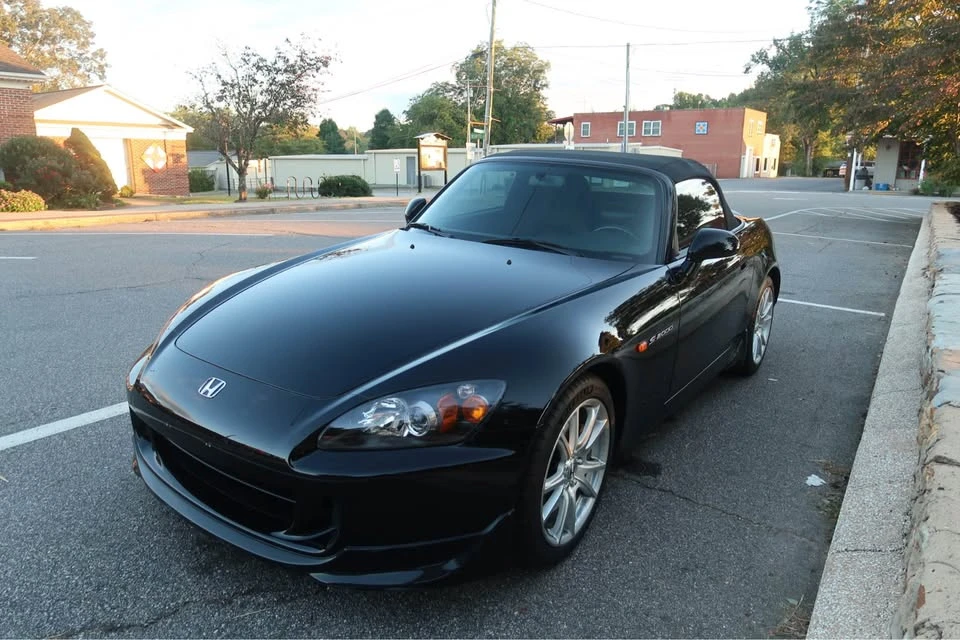 2005 Honda AP2 S2000 - Image 3 of 5