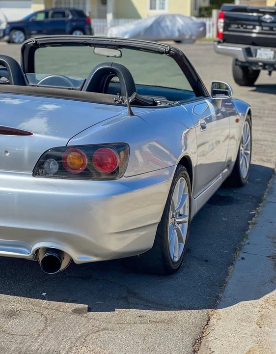 2005 Honda AP2 S2000 - Image 10 of 11