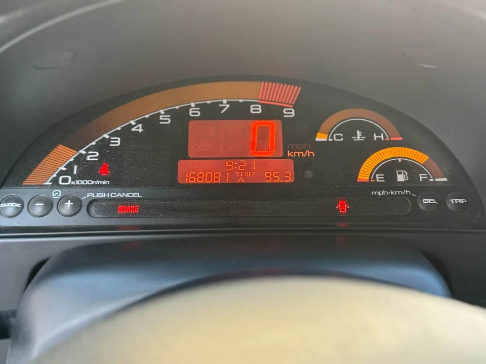 2005 Honda AP2 S2000 - Image 12 of 16