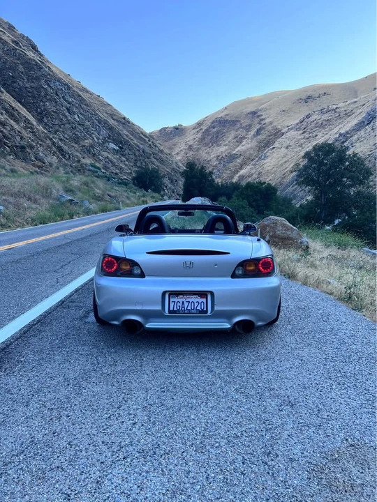 2005 Honda AP2 S2000 - Image 6 of 8