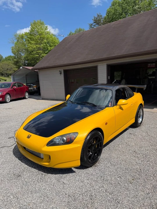 2005 Honda AP2 S2000 - Image 3 of 11
