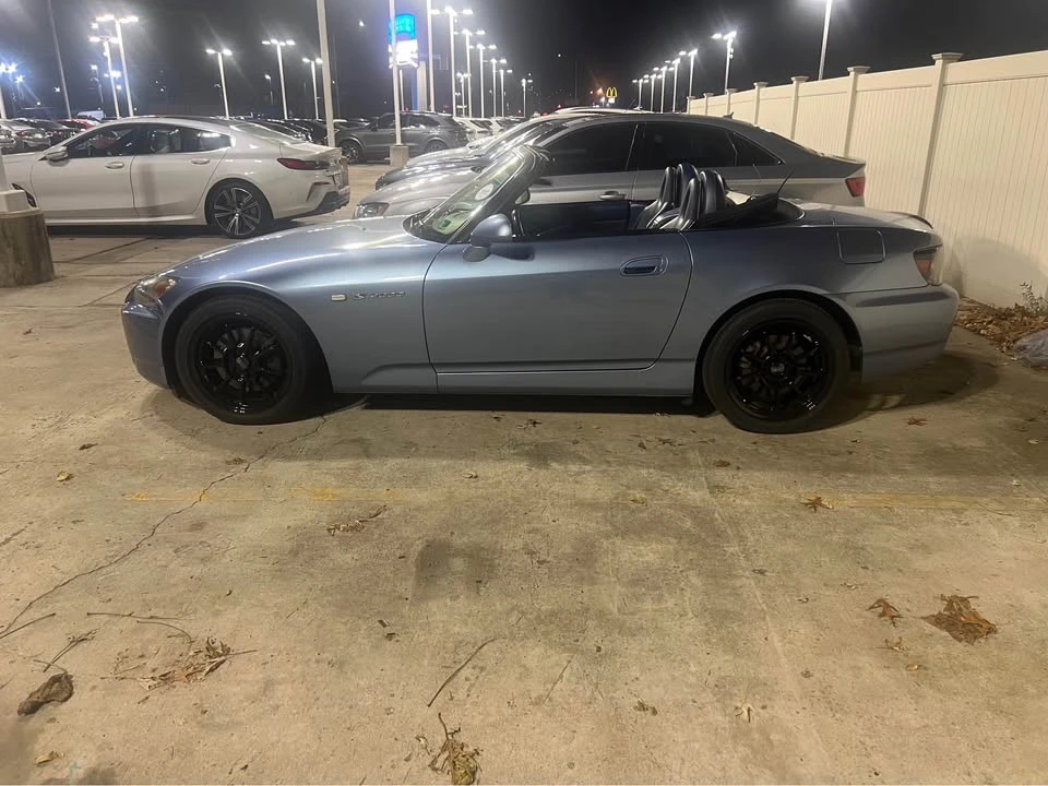 2005 Honda AP2 S2000 - Image 2 of 13