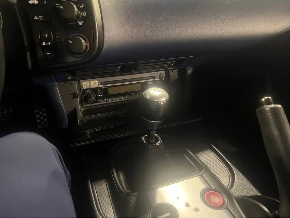 2005 Honda AP2 S2000 - Image 8 of 13