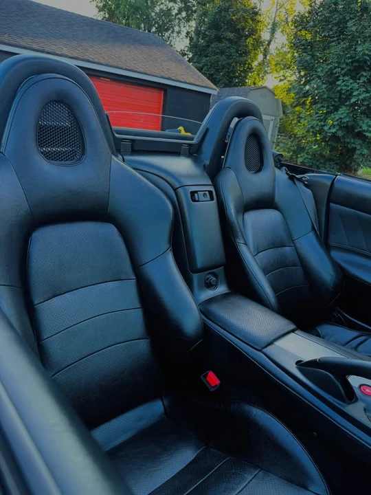 2005 Honda AP2 S2000 - Image 19 of 20