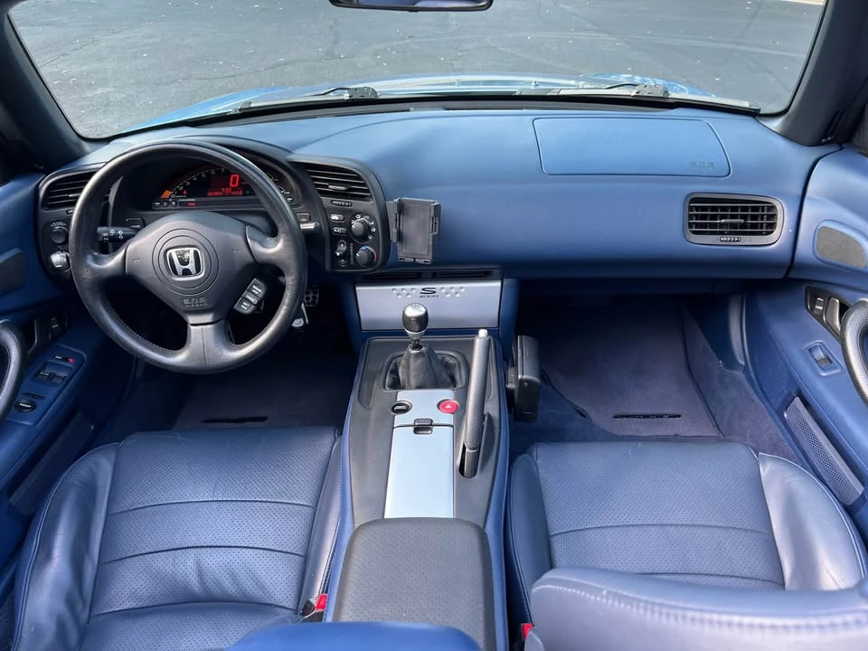 2005 Honda AP2 S2000 - Image 10 of 20