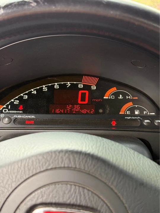 2005 Honda AP2 S2000 - Image 9 of 11