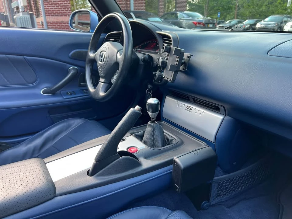 2005 Honda AP2 S2000 - Image 16 of 20