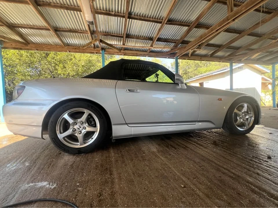 2005 Honda AP2 S2000 - Image 7 of 18