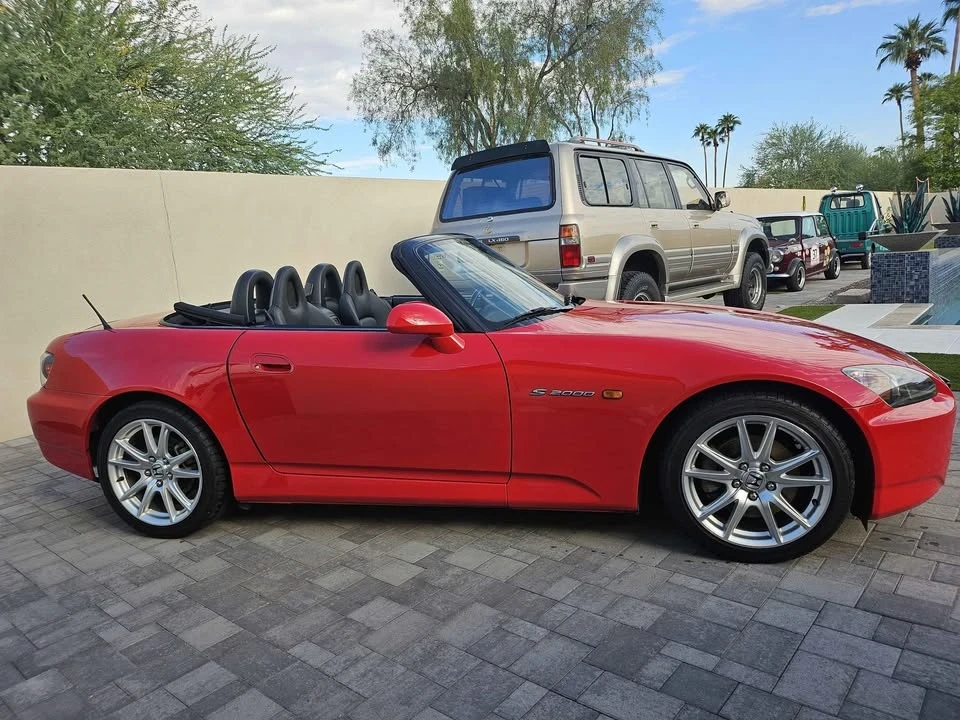 2005 Honda AP2 S2000 - Image 2 of 8