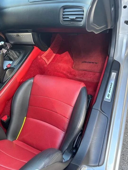 2005 Honda AP2 S2000 - Image 10 of 17