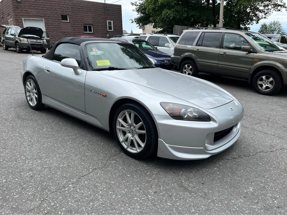 2005 Honda AP2 S2000 - Image 2 of 14