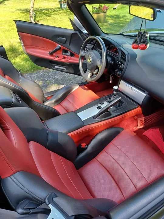 2005 Honda AP2 S2000 - Image 4 of 12