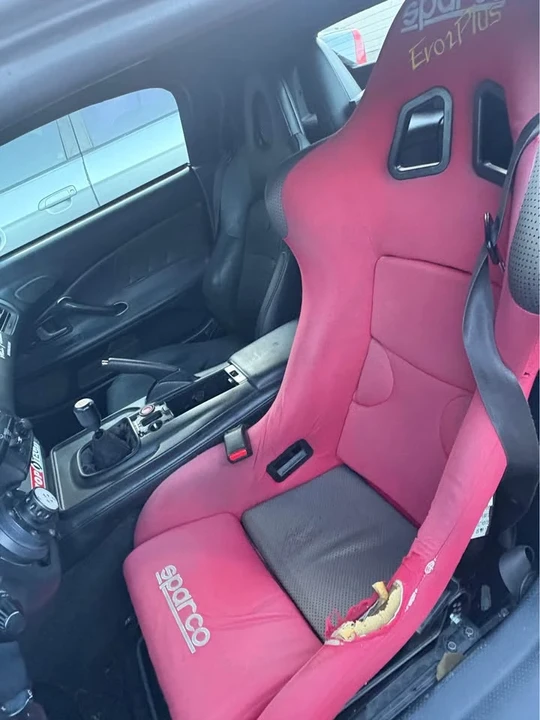 2005 Honda AP2 S2000 - Image 6 of 6