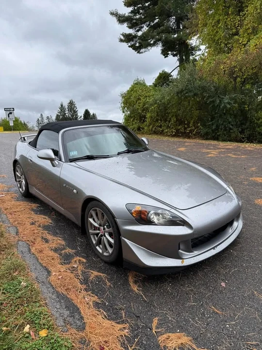 2005 Honda AP2 S2000 - Image 2 of 17