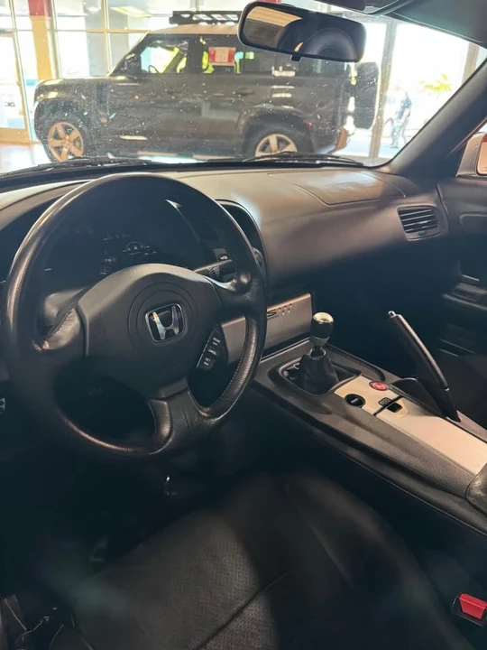 2005 Honda AP2 S2000 - Image 6 of 7