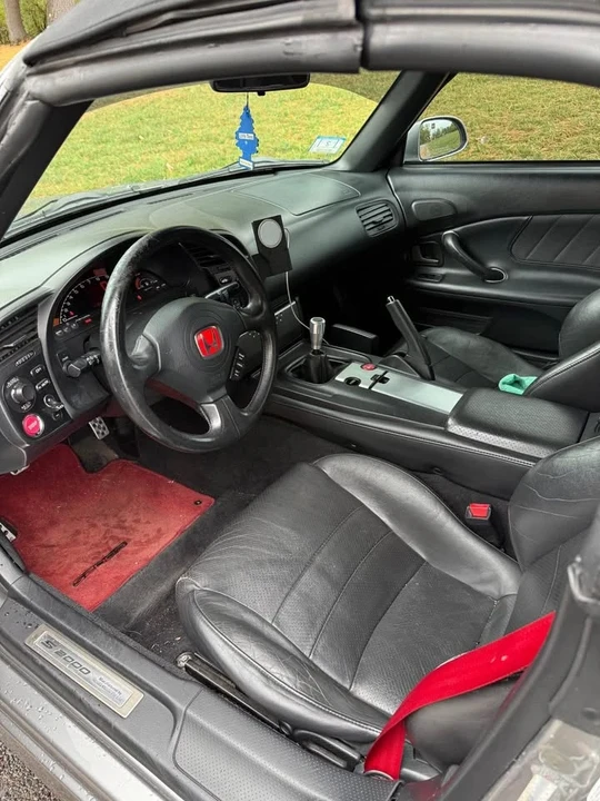 2005 Honda AP2 S2000 - Image 12 of 17