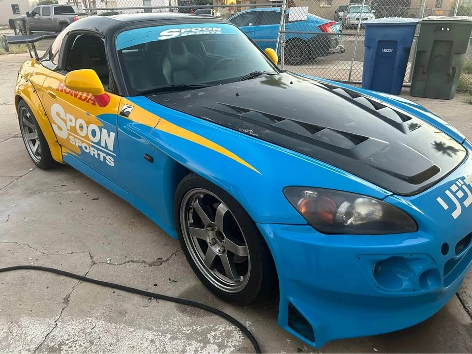 2005 Honda AP2 S2000 - Image 2 of 15