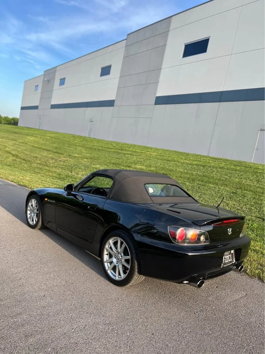 2005 Honda AP2 S2000 - Image 4 of 9