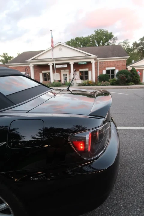 2005 Honda AP2 S2000 - Image 3 of 9