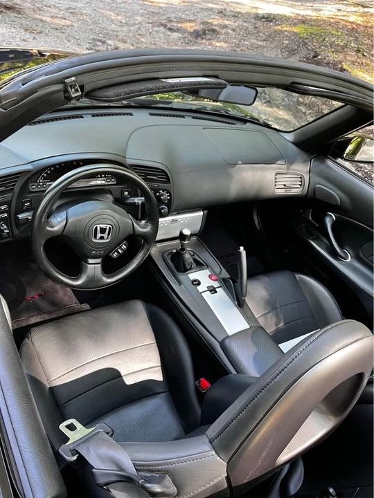 2005 Honda AP2 S2000 - Image 8 of 9
